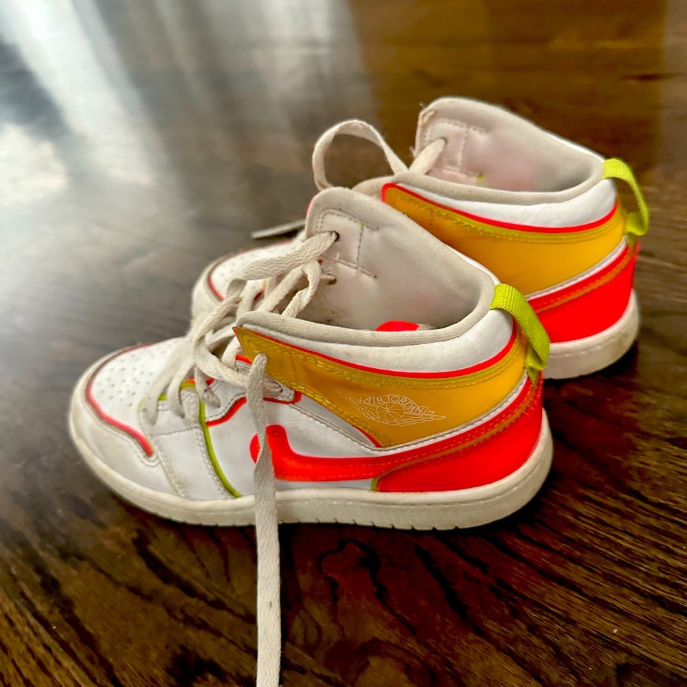 Neon Nike Jordans size 3
